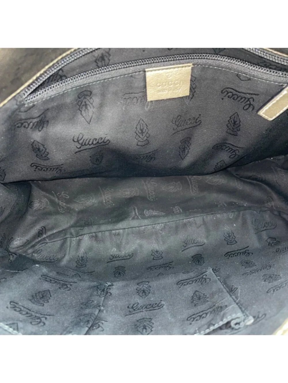 ★SOLD★ Gucci GG Supreme Shoulder Messenger Bag Business Travel - Picture 10 of 15
